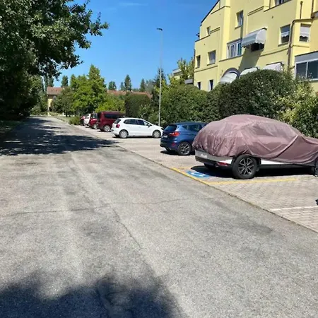 Lamborghini - Terrace And Free Wi-fi