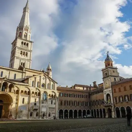 Lamborghini - Terrace And Free Wi-fi Appartamento