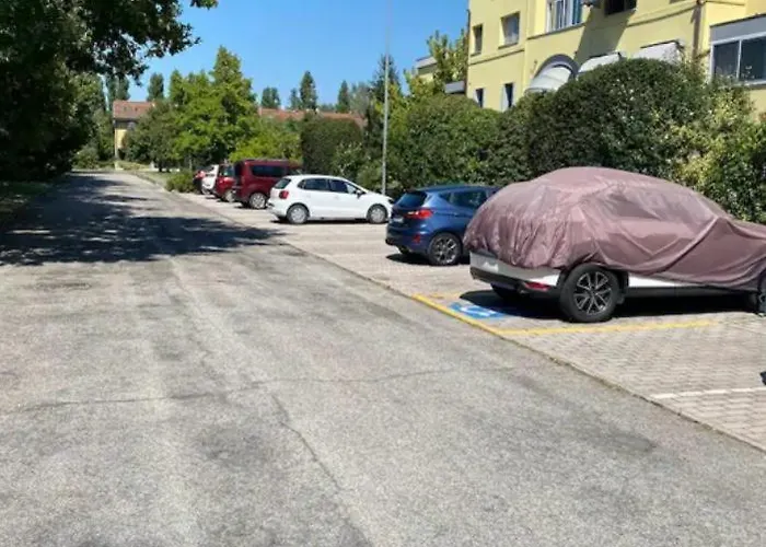 Lamborghini - Terrace And Free Wi-fi